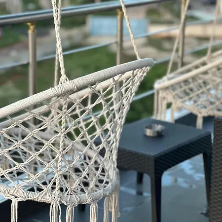 מלון דירות Memaj קסאמיל