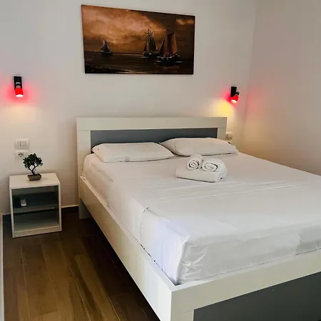 Aparthotel Memaj Ksamil