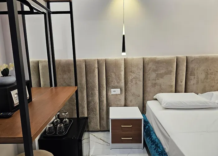 Memaj Apart Otel Ksamil