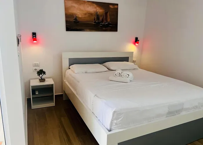 Apart Otel Memaj Ksamil